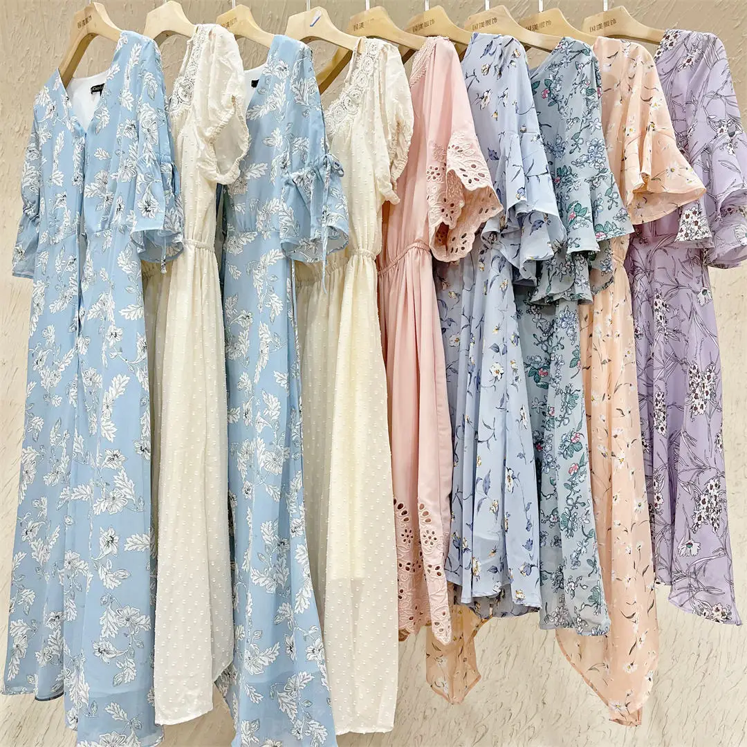 2023 новая Смешанная одежда в наличии, женский короткий топ, тюки, футболка, использованная одежда, женское Повседневное платье