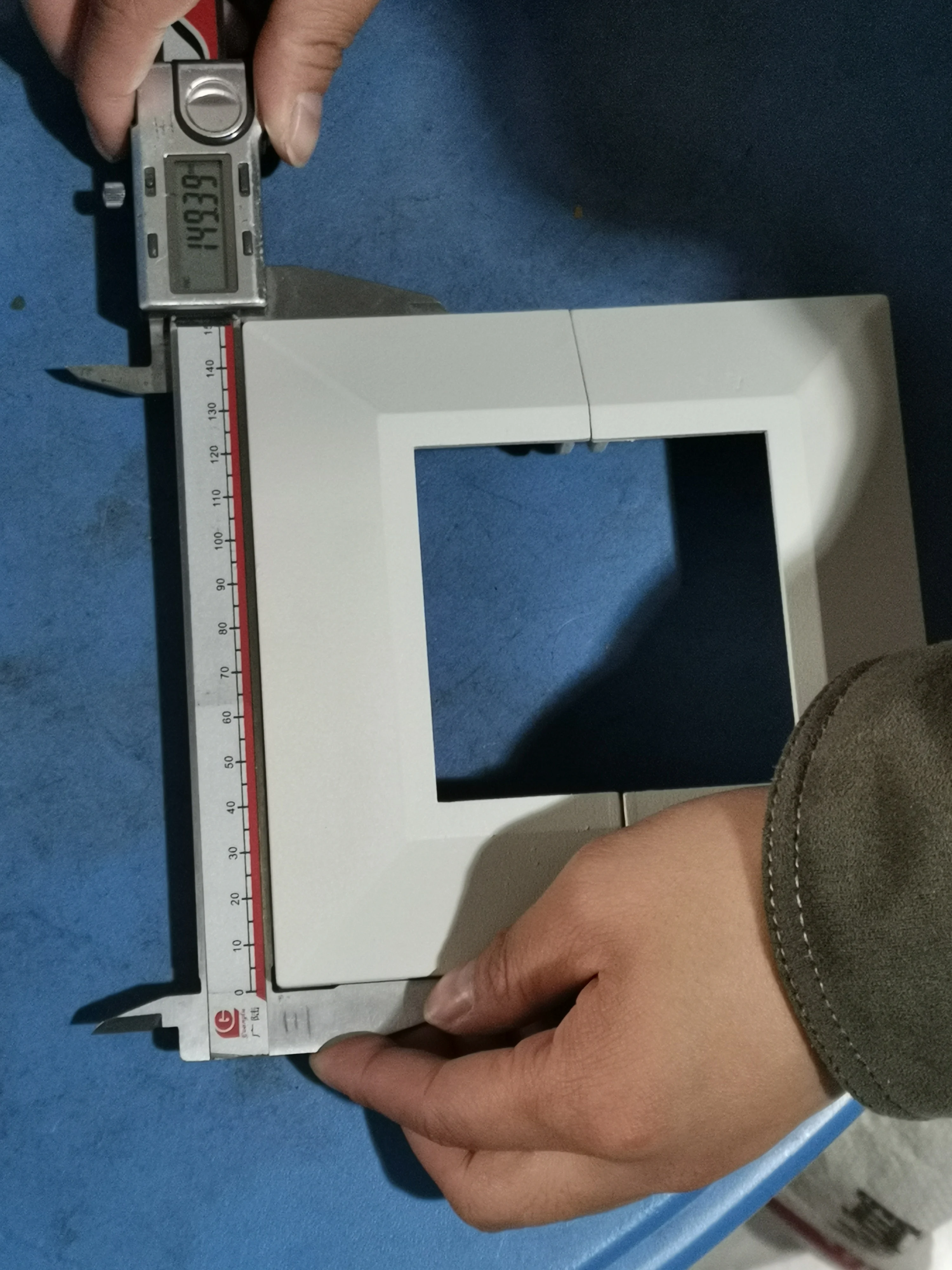 Aluminum Railing Spigot Post Base Cover