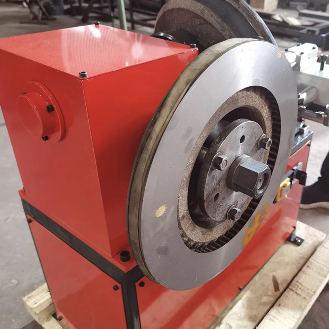 Brake Disc Drum Cutting Lathe Machine Brake Drum Lathe Machine Brake Disc Grinding Heavy Cut With CE