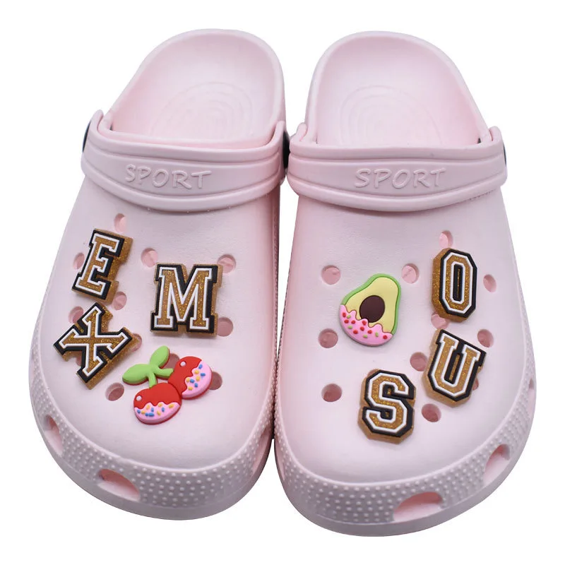 Wholesale Gold Glitter A-Z Metal letter Word Garden Shoes Clog Charm Charms Charms Bracelet