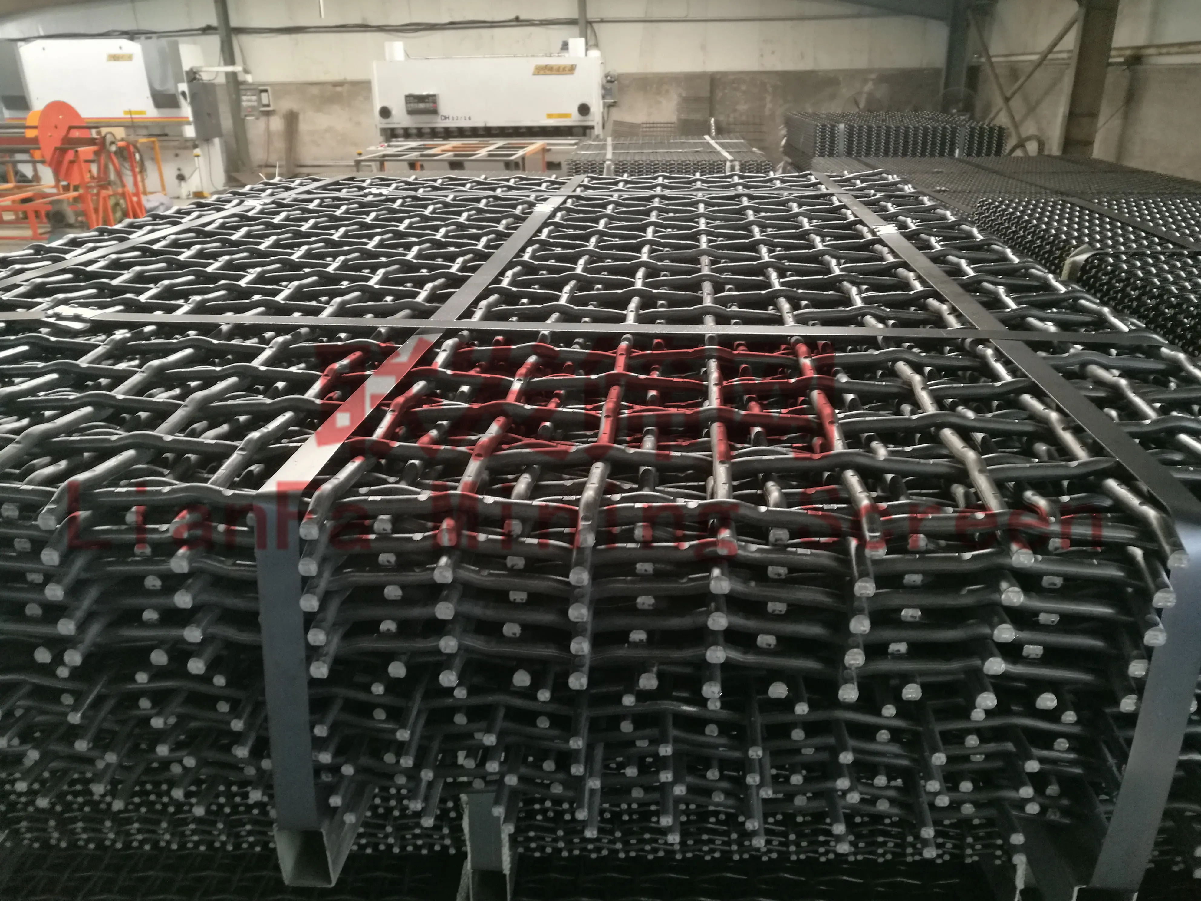 Wholesale 65Mn Steel Quarry Woven Sand Crusher Mine Sieving Screen Mesh With Hooked