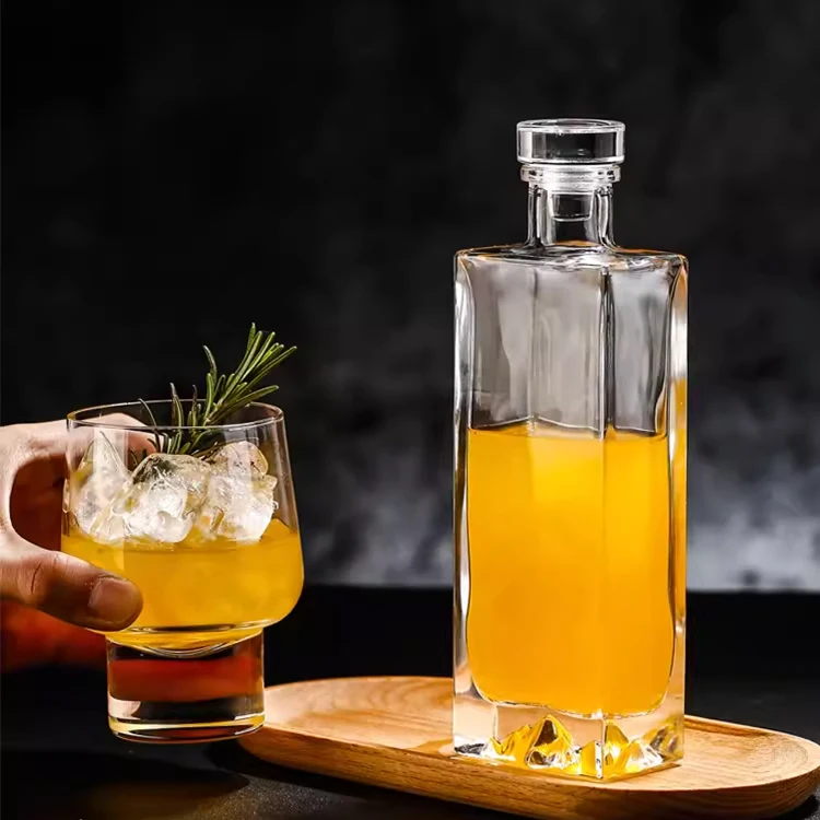 Wholesale custom 100ml 200ml 500ml 1000ml square wine vodka whiskey liquor glass brandy bottle with caps