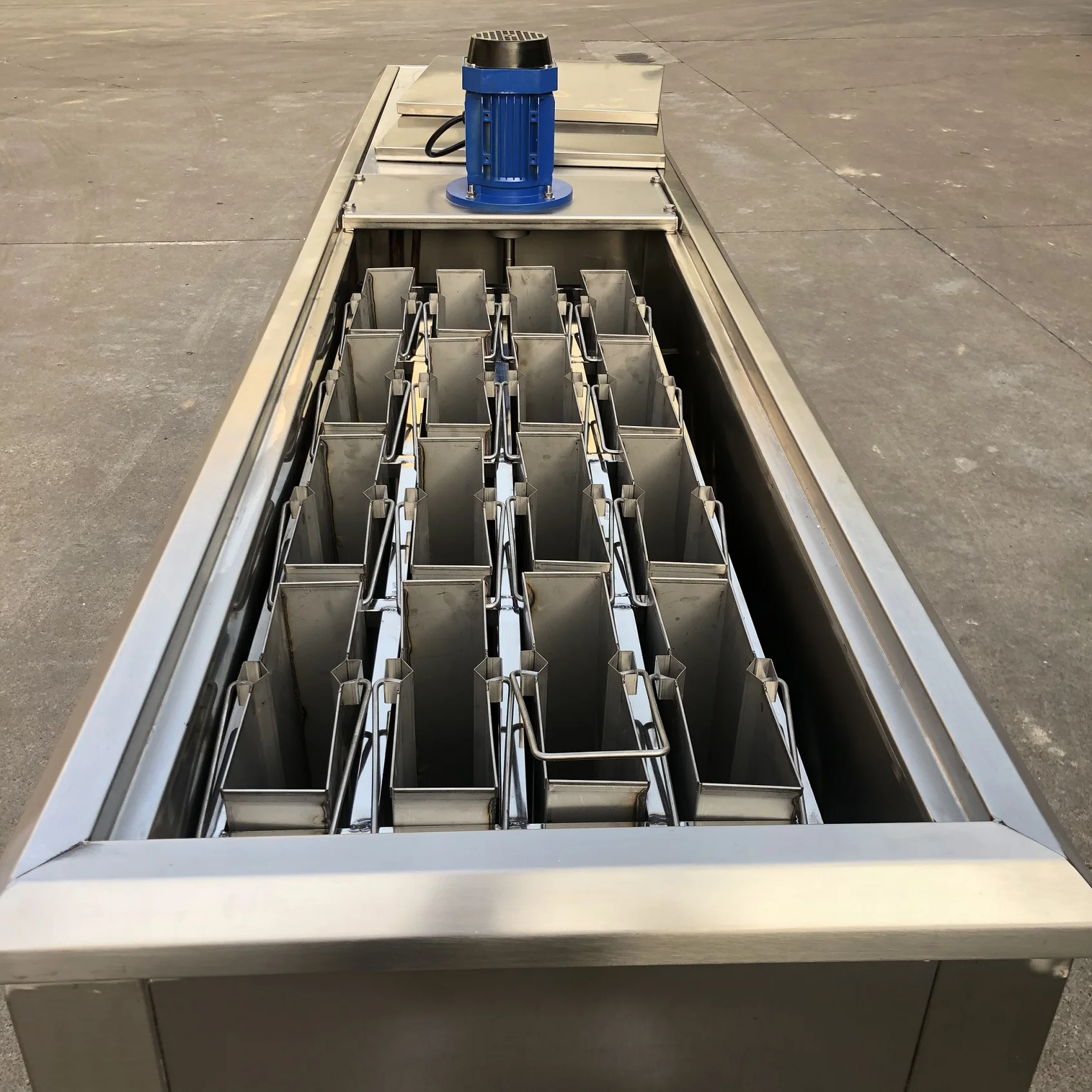 Low Power Consumption Industrial Container Big 1t Ice Block Maker Make Machine Brine Ice Machine in South Africa of Price