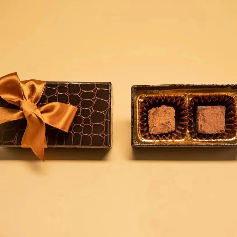 Cheap Empty Magnetic Sweet Chocolate Packaging Box Custom Chocolate Packaging Box With Gold Dividers