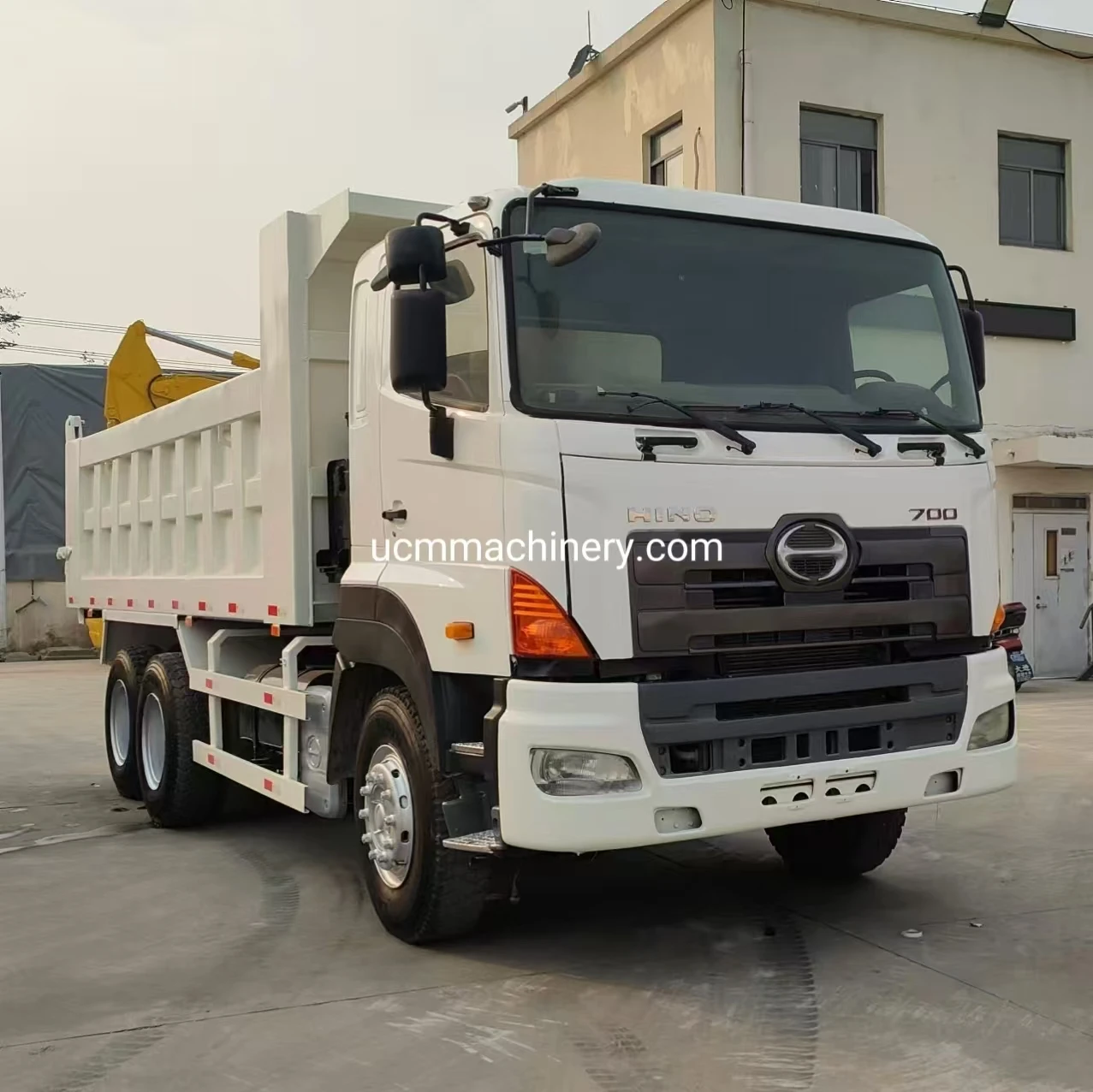 used sany Hino howo shacman beiben 6m3 8m3 9m3 10m3 12m3 16m3 cement concrete mixer truck for sale