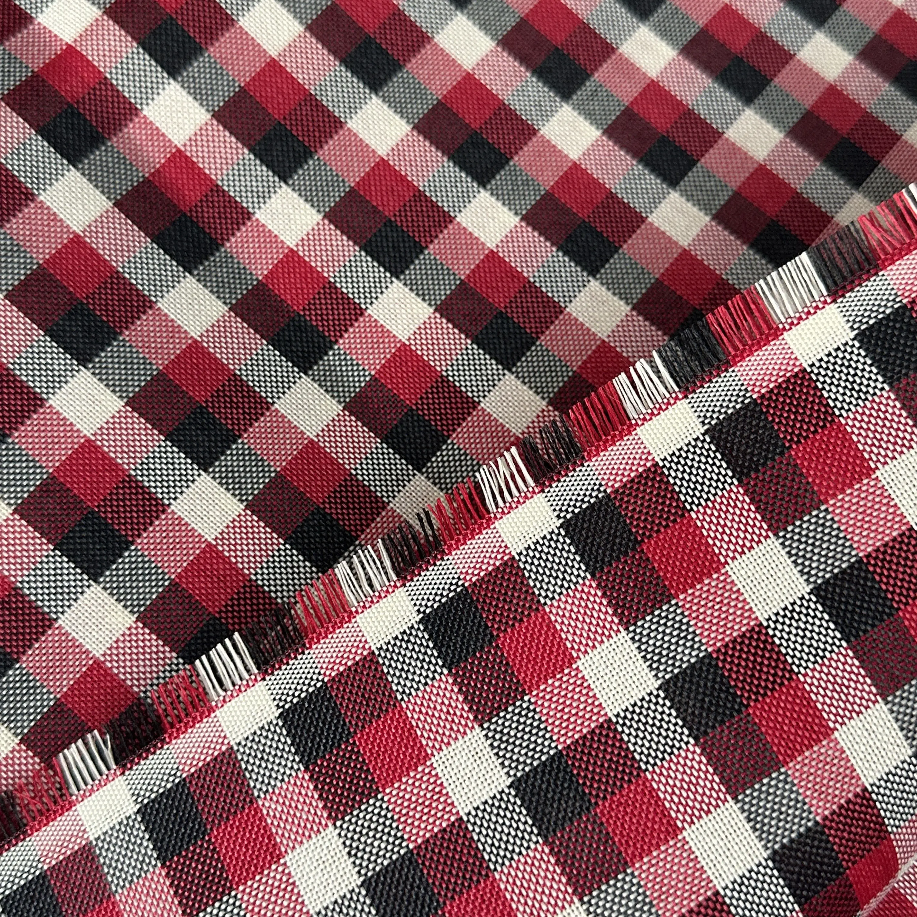 Factory Wholesale 100% Polyester Yarn Dyed Fabric Black Red Yellow Plaid Pattern Bags Table Cloth Soft Woven Textiles Home