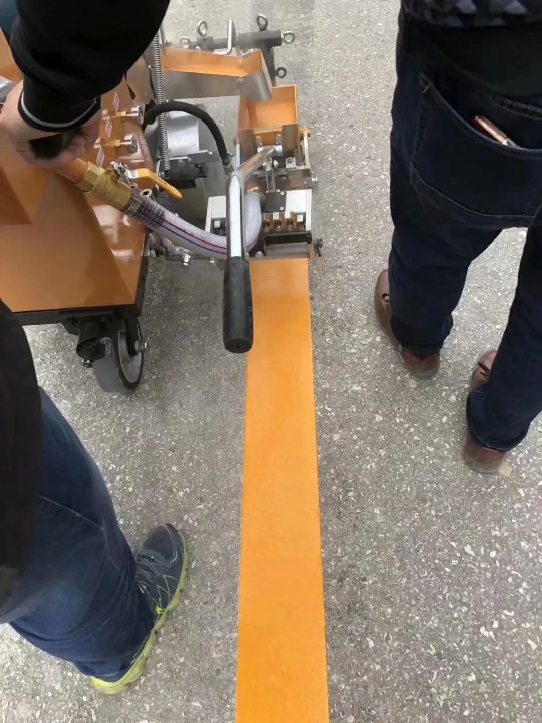 price of ride on thermoplastic road line marking machine for sale