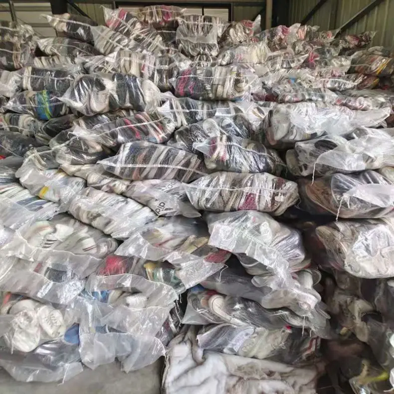 Used clothes in south korea supplier korean used clothes old bales second used vip used clothes in bales