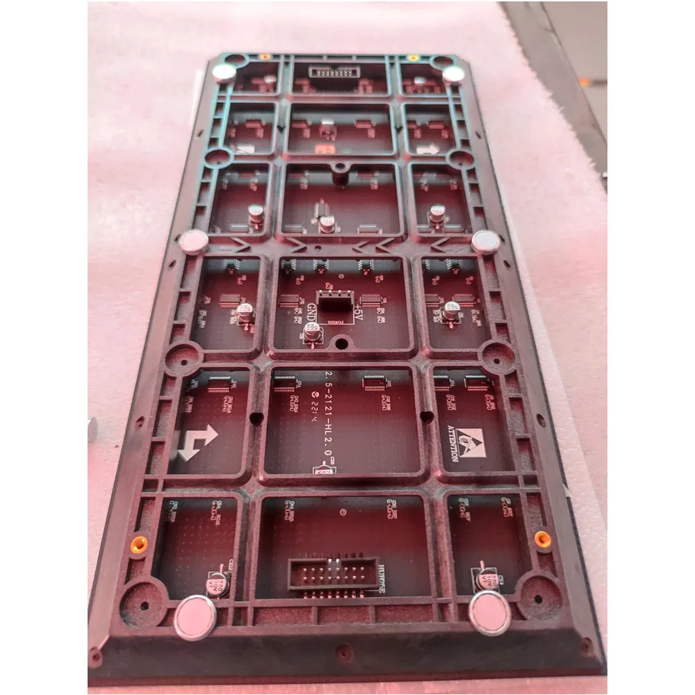 Indoor Cube Screen Right-angle Led Display Screen P2 P2.5 P3 P4 Beveled Module