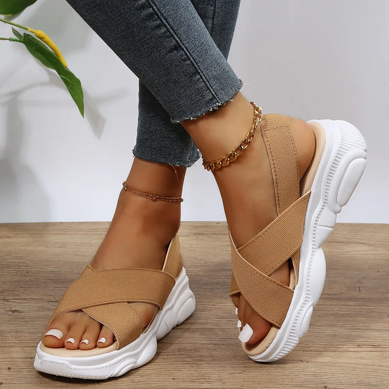 Luxury High Quality Casuay Wide Fit Woman Trendy Sporty New Design Platform Slide 2022 Flat Sandal