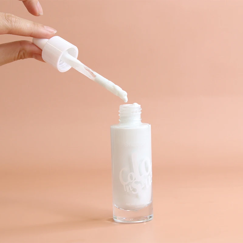 Brighten moisturizing facial makeup primer and neck makeup primer to isolate invisible pores