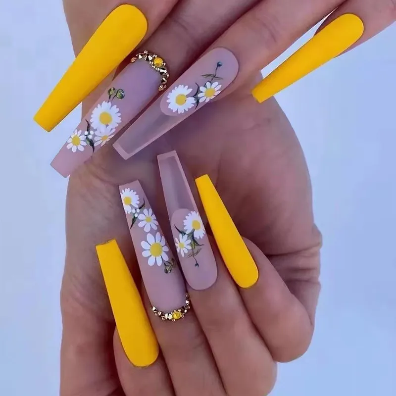 Wholesale long wear nail tip ins style false nails beauty 24pcs finished luxury rhinestone bling press on nails