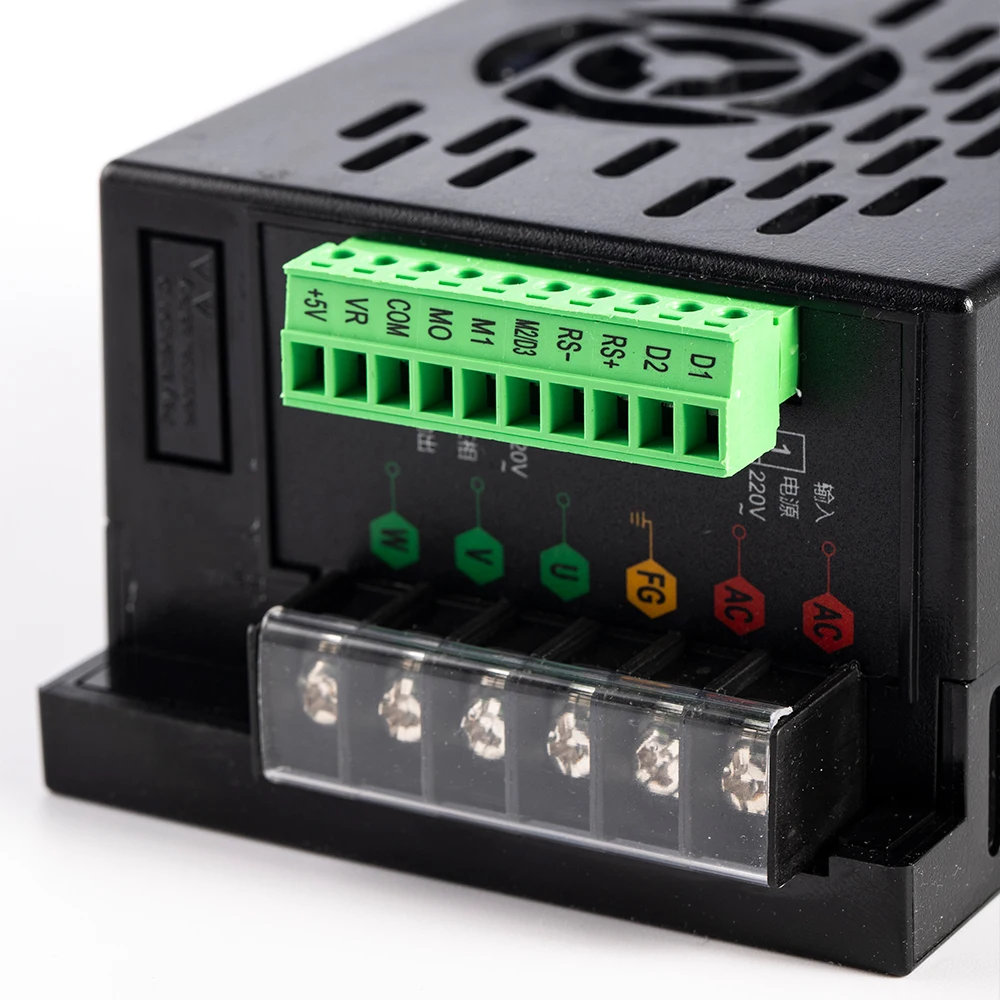 F100C T13 mini 200W 400W 750W vfd 220V 1-фазный до 3-фазный RS485 привод для двигателя