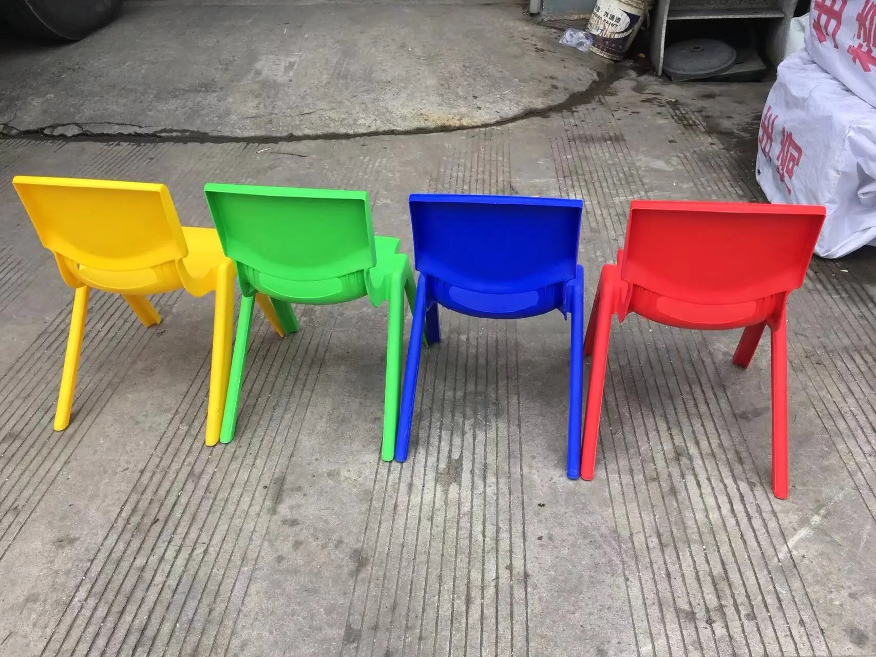 Kindergarten Plastic Chairs Durable Plastic Furniture Wholesale Study Chairs with Different Heights for Different Ages