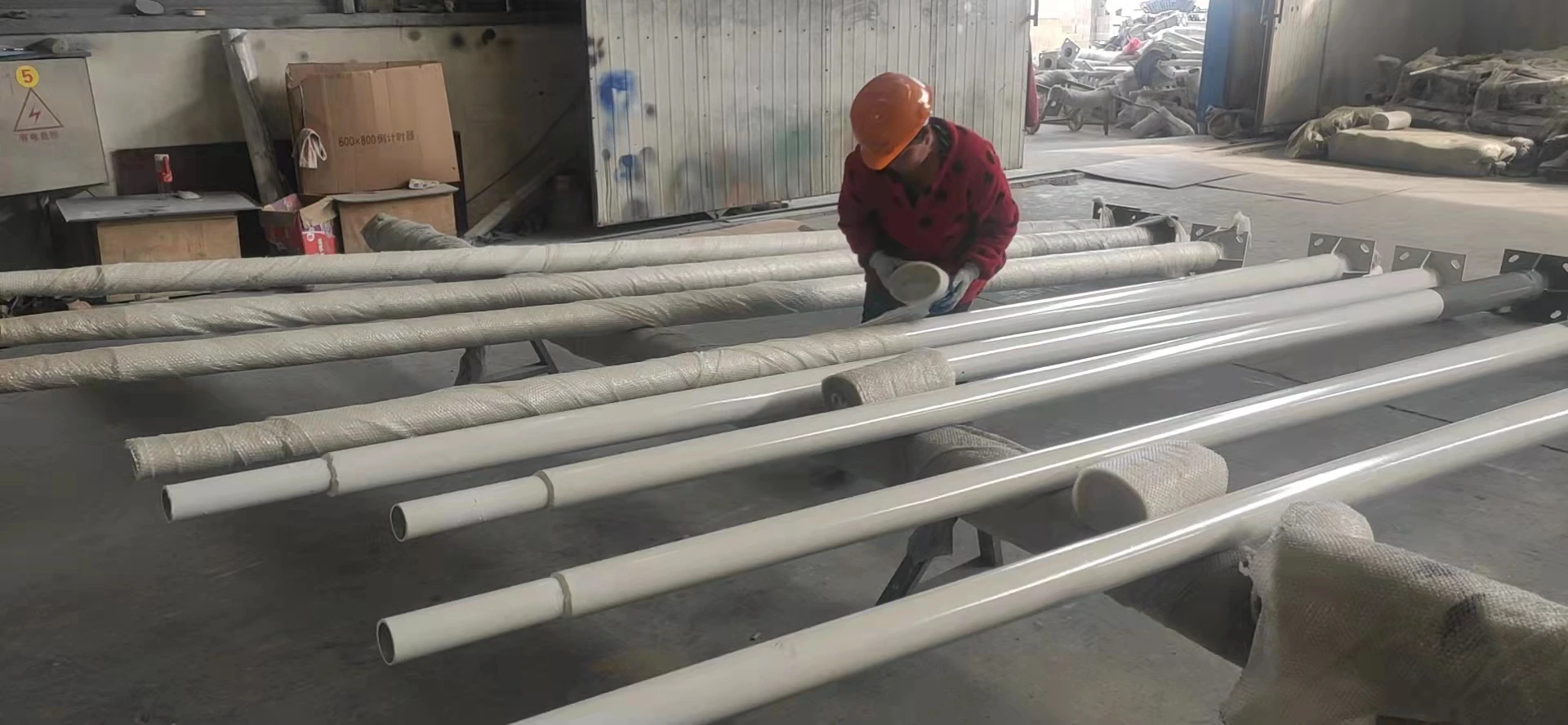 Chinese Factory Direct Sale 6m 8m 10m Galvanized street light pole double single arm for solar street light steel lamp pole