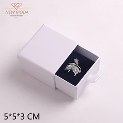 High Quality Pull-out Drawer Pearl Shiny White Jewelry Box for Necklace Earrings and Rings Customize Logo Jewellery Box