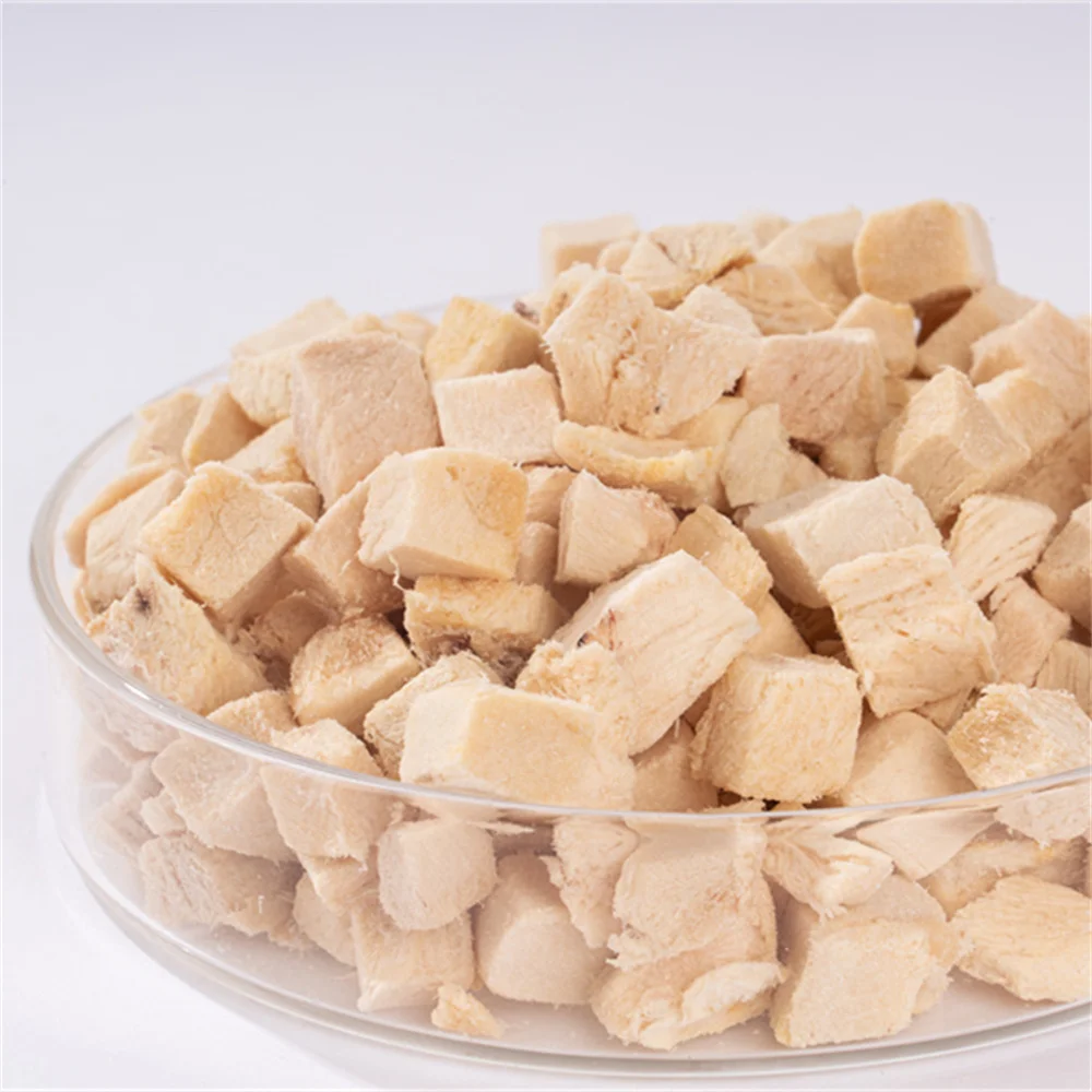 Top Selling Pet Food Freeze-dried Chicken Cubes pet Snacks Freeze Drying Chicken Meat Small Animal Snack