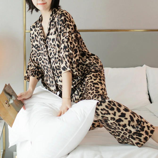 2023 New Silk Sleepwear Pajamas Set Silk Sleepwear Women 2PCS Men Leopard Print Solid Silk like Satin Pajamas