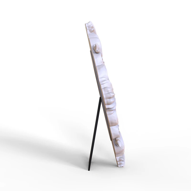 Custom new handwork resin craft desktop mini white ornate photo frame nordic home decoration vintage wall a4 3d picture frame