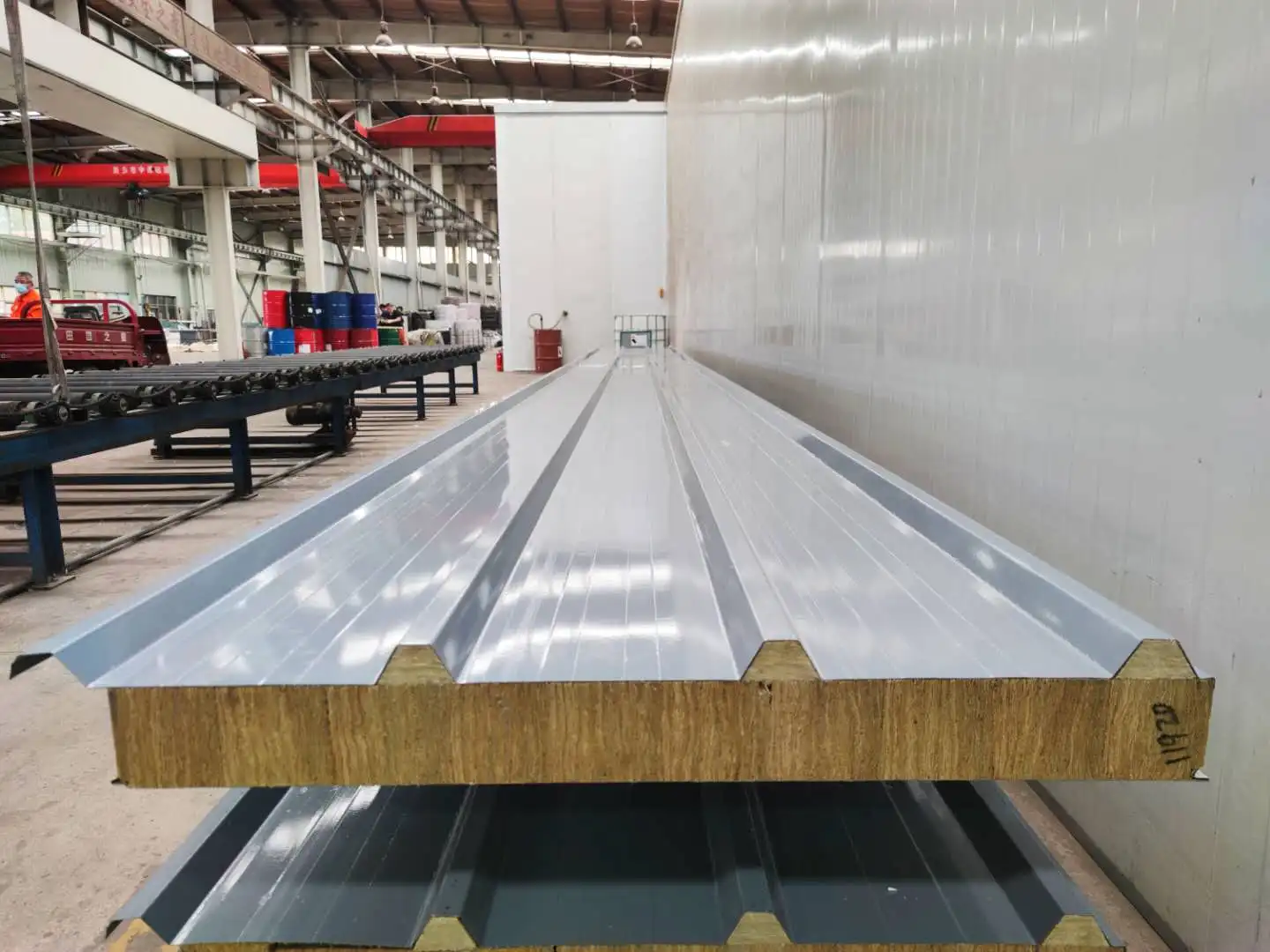 70mm 100mm rock wool glass wool sandwich wall roofing panel thermal insulated fireproof sandwich plates