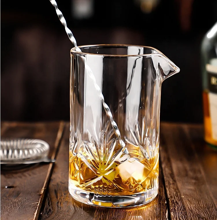 18oz 24oz Customizable Crystal Cocktail Whisky Mixing Glass cup with emboss curved barware