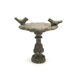 iLAND Miniatures 1/12 Doll House Mini Garden Outdoor Center Fountain with Two Birds For Dollhouse Accessories