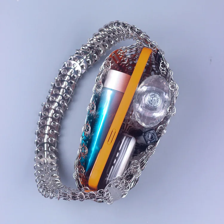 Famous Brand Sequins Glitter Handbags Silver Metal Crossbody Bag Luxury Designer Evening Underarm Shoulder Bag