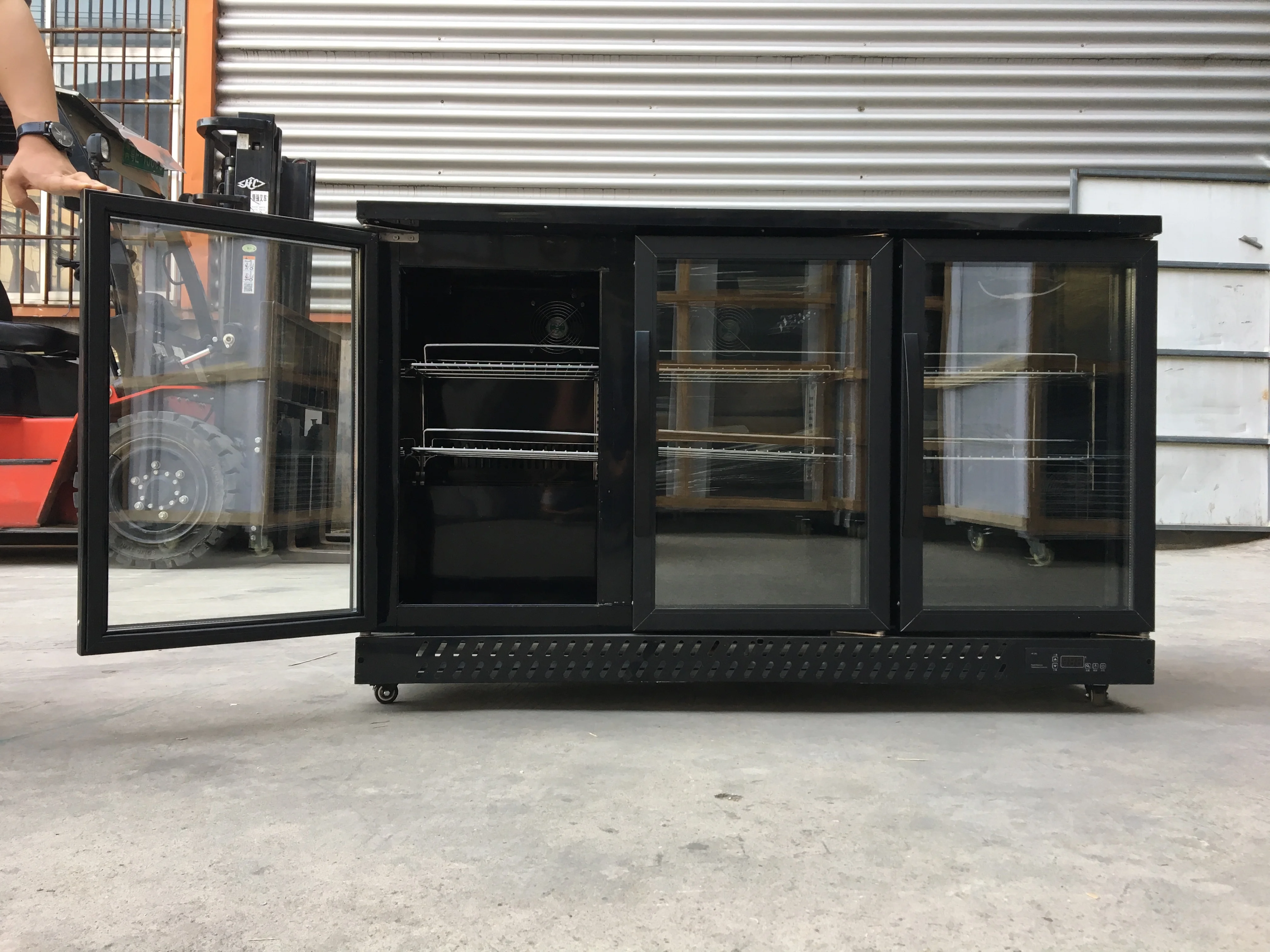 Supermarket build-in auto evporation system bar cooler