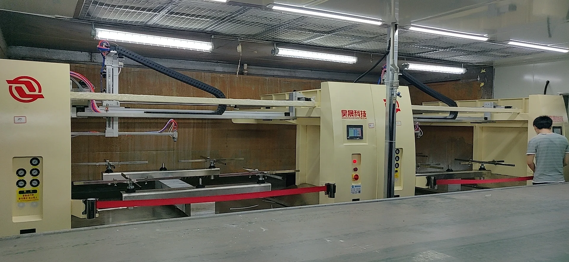 automatic spray painting robot manufacture machine for plastic shell (air conditioner, notebook, computer, TV )