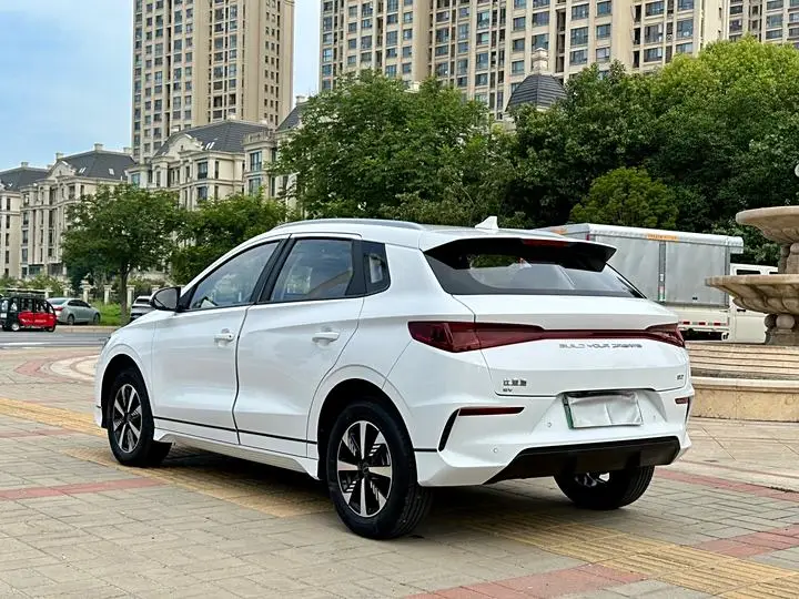 Byd e2 2023 роскошная модель произведенная в