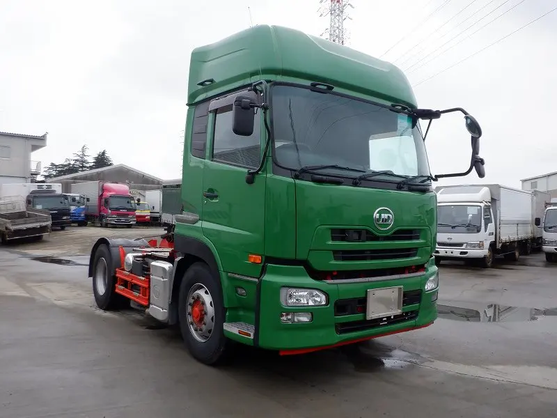 Good Condition Japan Transportation Tractor Truck 6x4 / Nisaan UD Truck