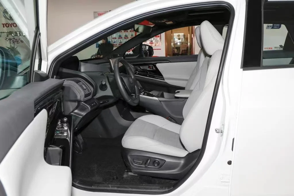 Новая энергия Toyota BZ4X полноприводный автомобиль Bz4 SUV Электрический 4-колесный Электромобиль сделано в Китае