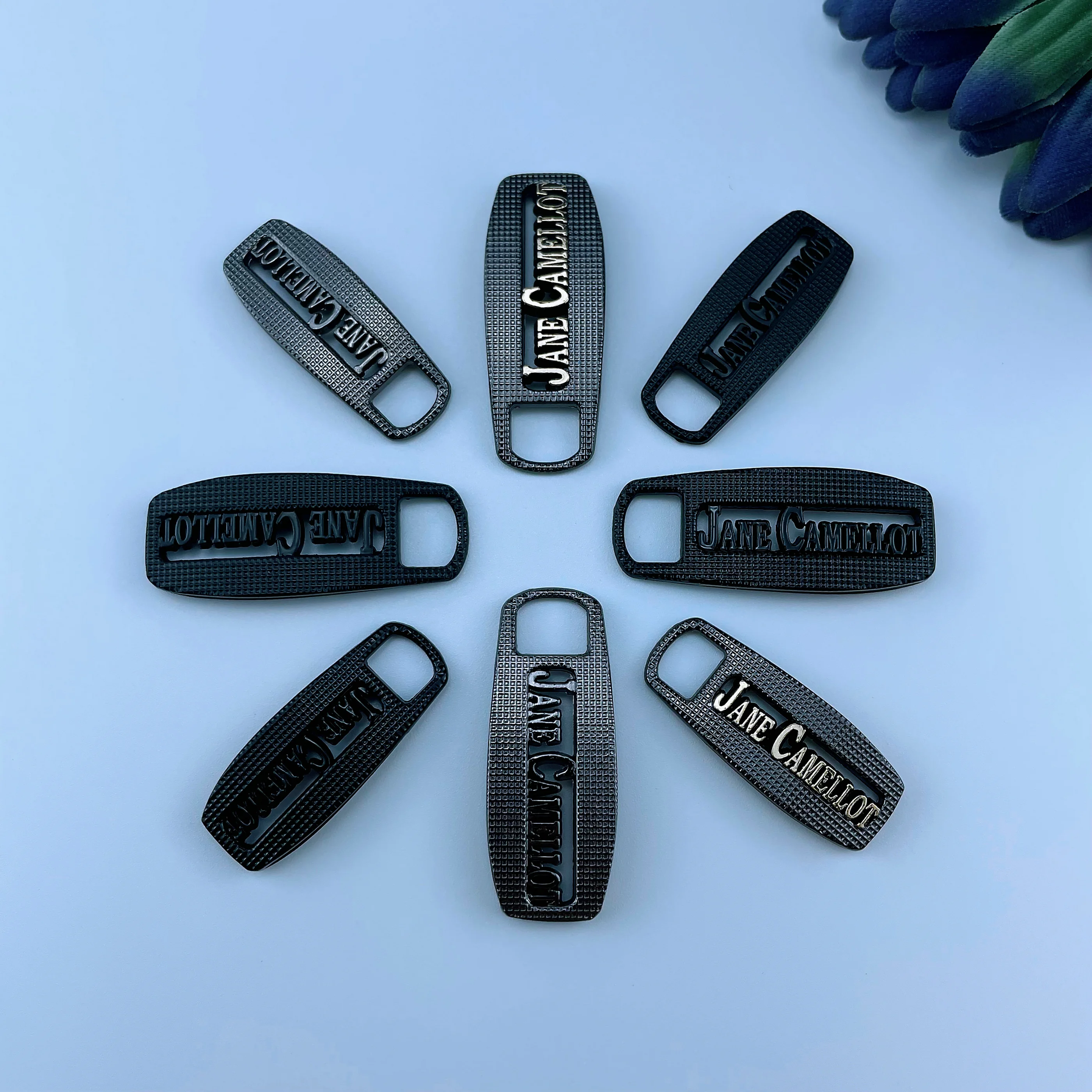 Alloy Zipper Puller Slider Zippers Pulls Metal Zinc Alloy Fashionable High Quality Customized Plating with String 3M