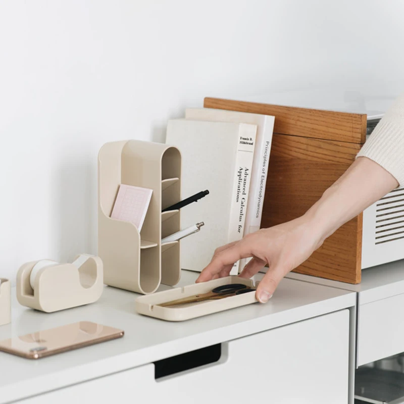 INS Hot selling plastic pen holder desk organizer pen holder for students and office workers use