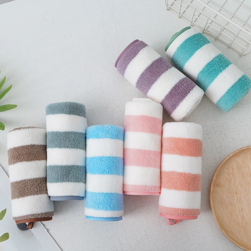 Wholesale price monogrammed initial shabby chic  warp knitted coral velvet towels high quality microfiber hand towels