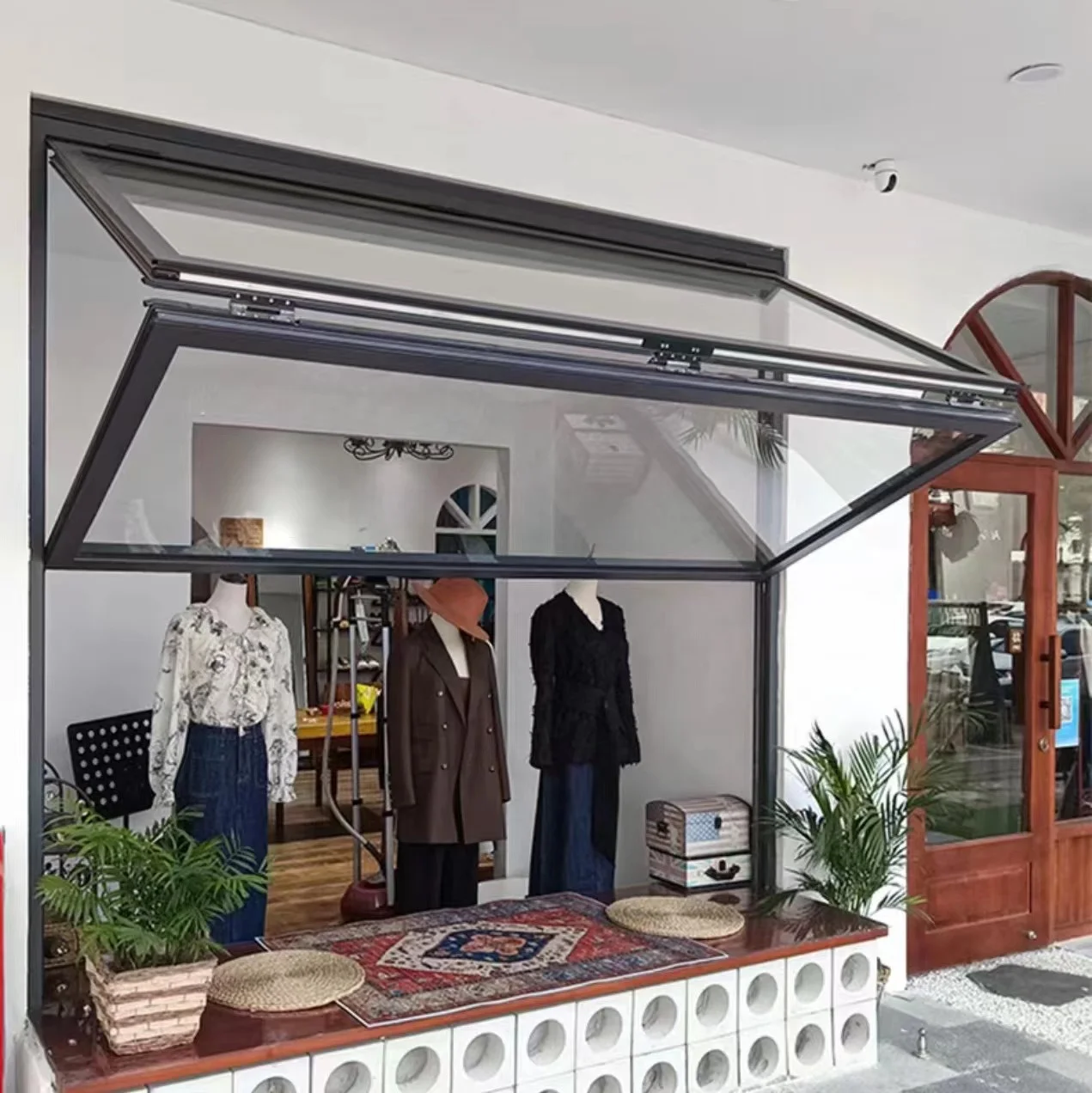 Modern style cofffe shop outward aluminum vertical bi fold up and down windows hurricane resistant fold up glass windows