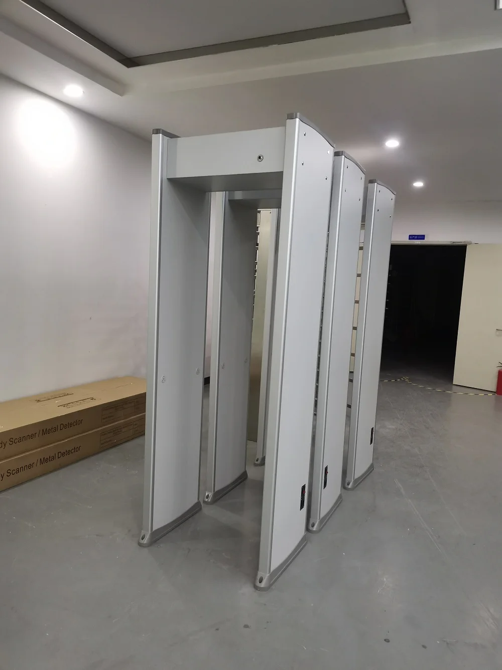 Multi-Zone Metal detector security gate industrial walk through metal detection door