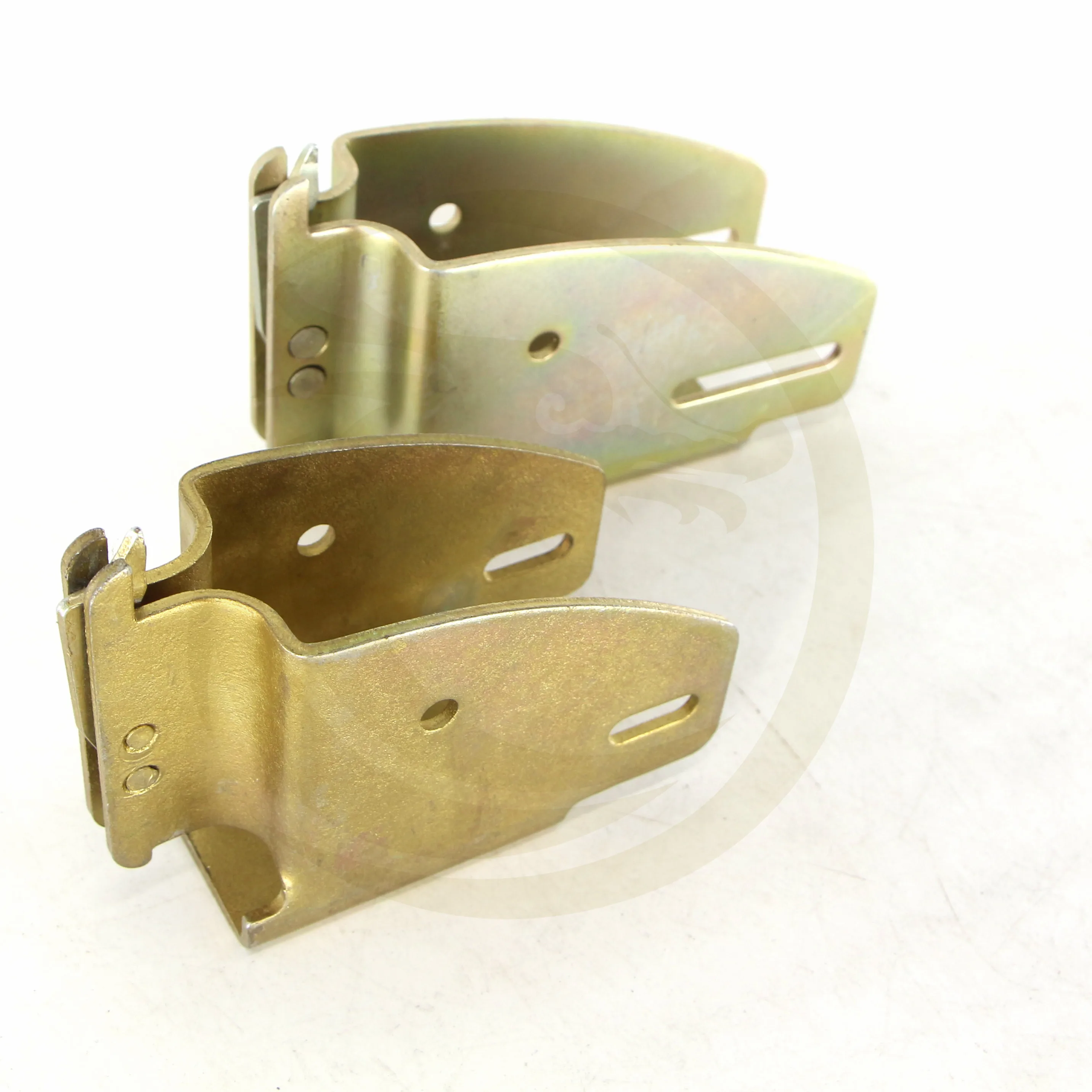 Торцевая розетка для электронного трека с фитингами