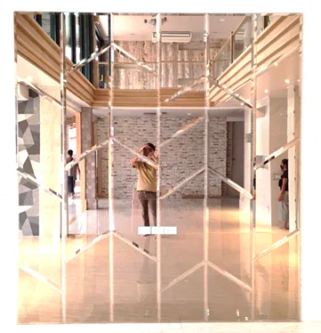 Factory Price Smooth Non-deformed Glass Mirror Tile for Wall Decorative with Shape Design