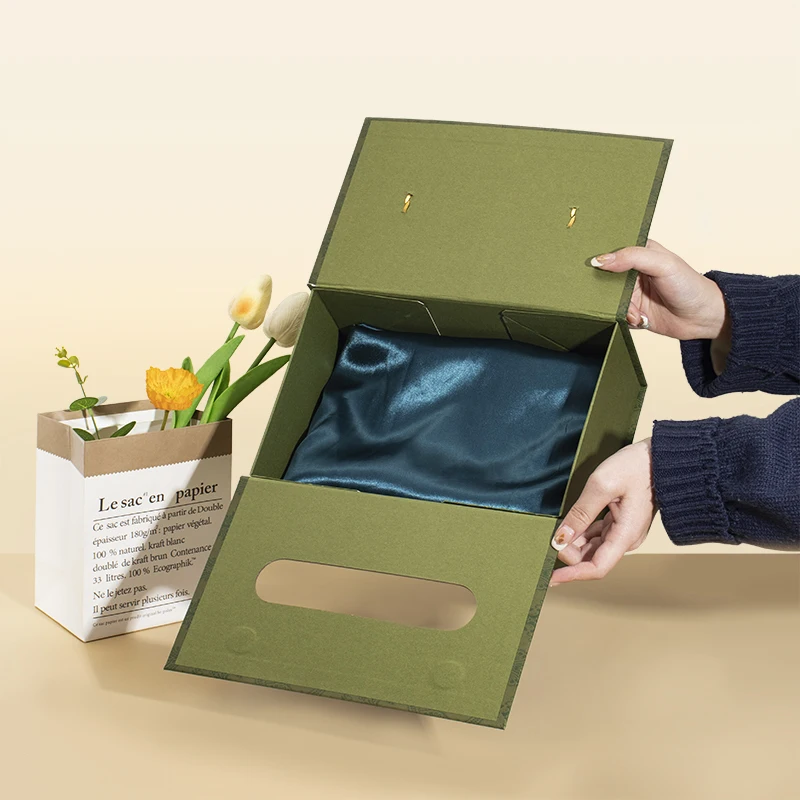High quality folding scarf tie silk scarf candle cosmetic paper box custom logo magnet paper box packaging