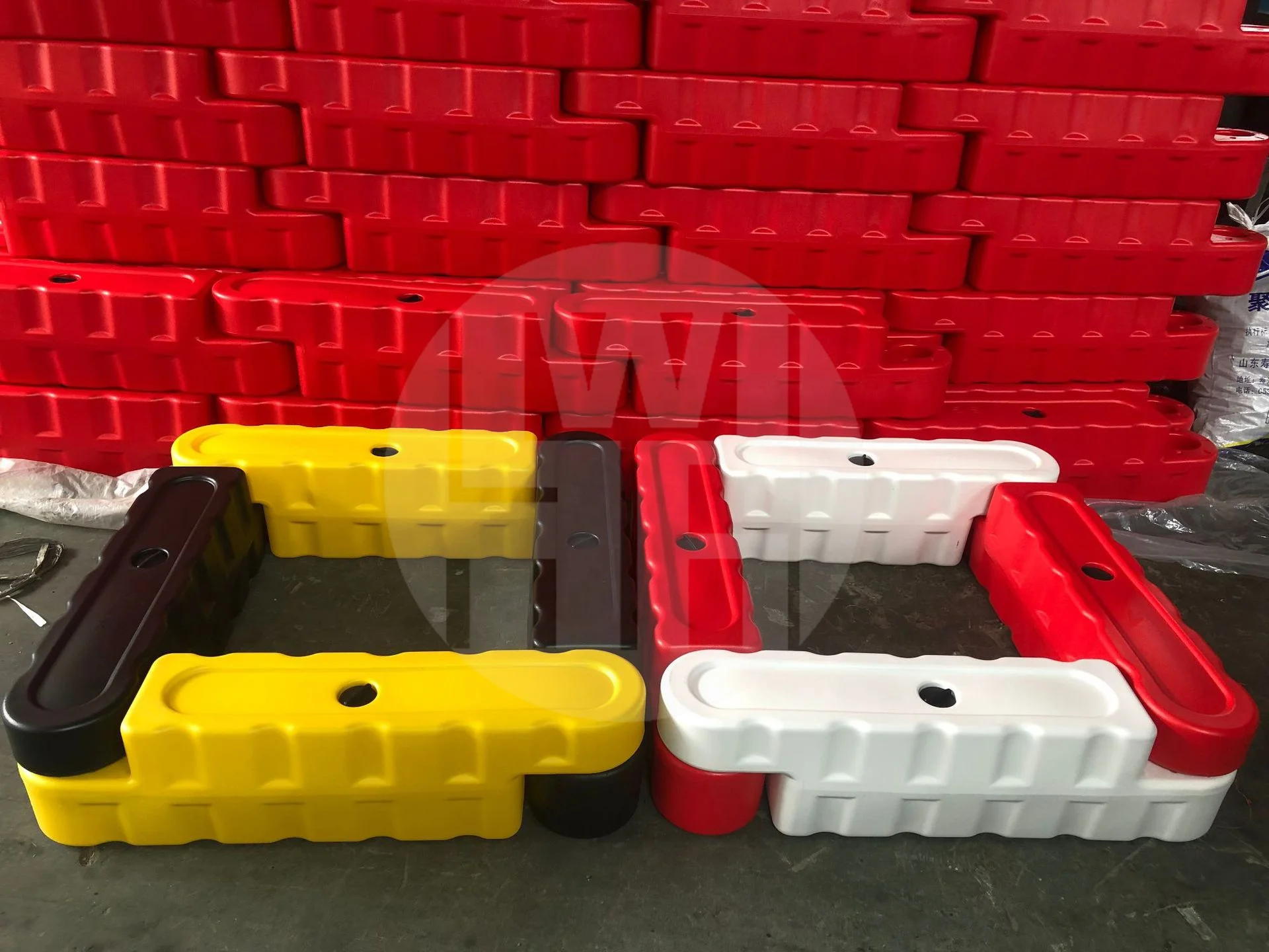 Go Karting Track Road Barrier Traffic Guardrail Plastic Water Filled Barrier for Enhanced Roadside Safety