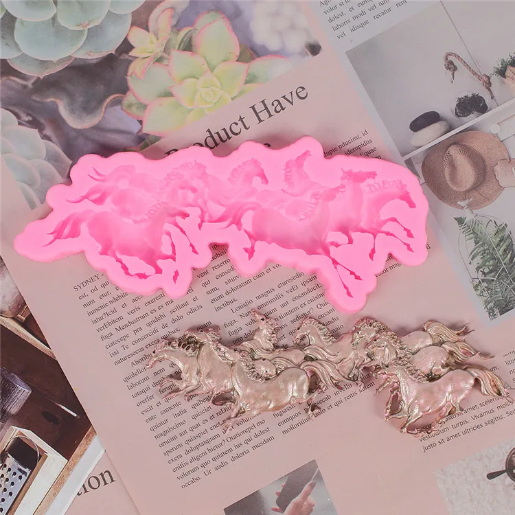
Run Horse Shape Fondant Cake Silicone Mold Cookie Ice Cream Molds Biscuits Candy Chocolate Mould Baking Cake Decoration Tools 