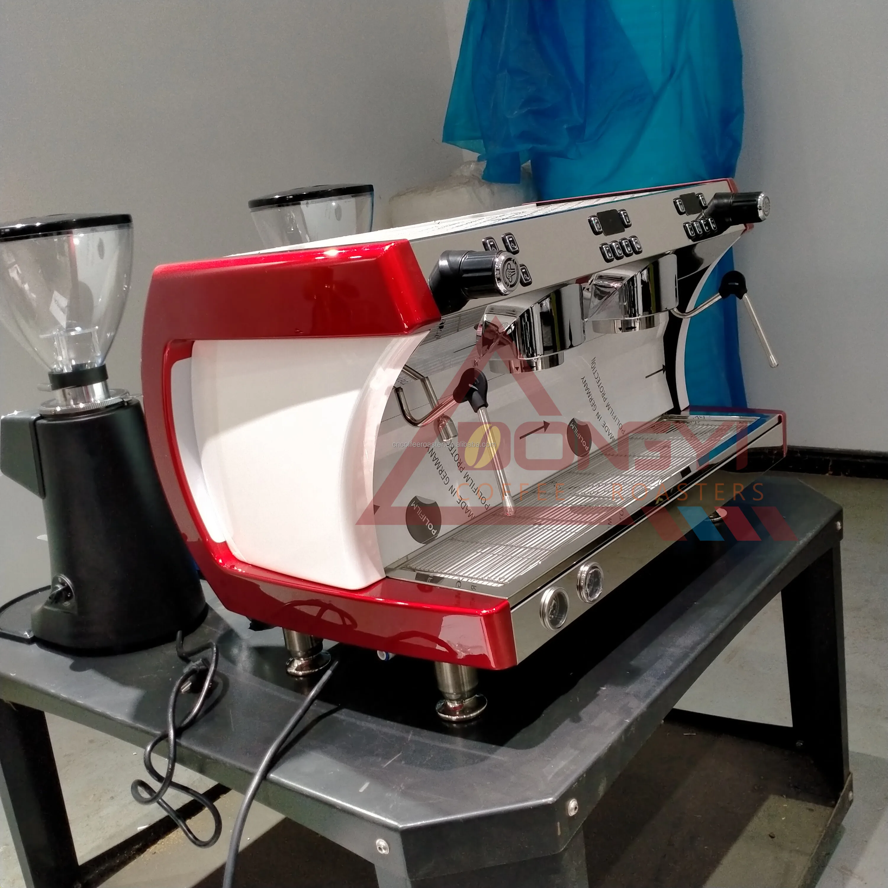 Professional Coffee Machine Italian Coffee Maker Dongyi Two Groups Semi-Automatic Commercial Coffee Espresso Machine