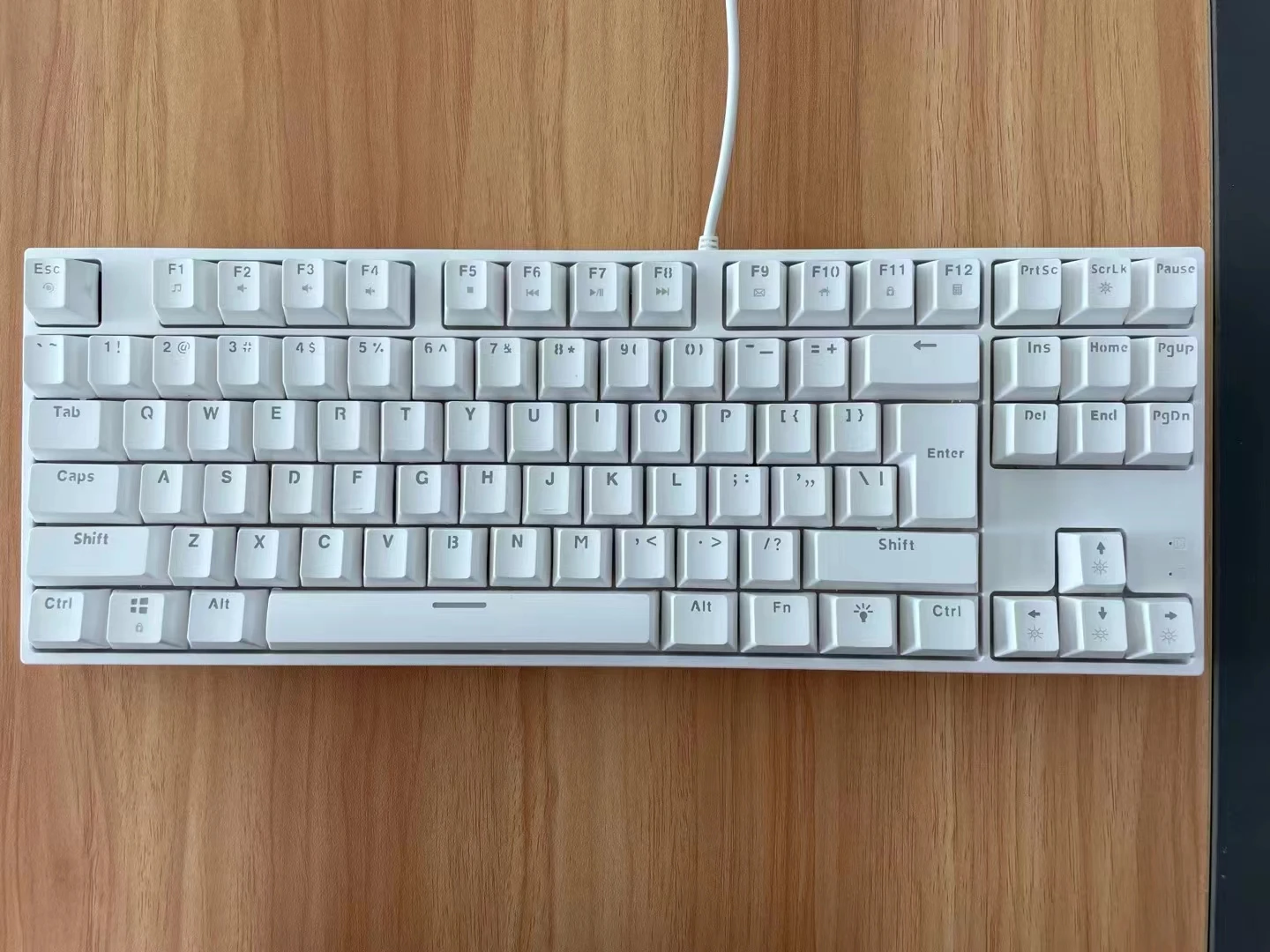 87% Layout keyboard Computer game keyboard green axis black axis wired connected keyboard