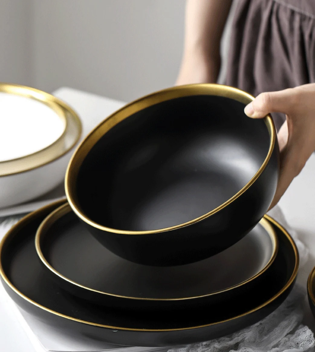 Wholesale Luxury Matte Ceramic Gold Rim Black And White Nordic Style Dinner Sets Bowls Dinner Plate