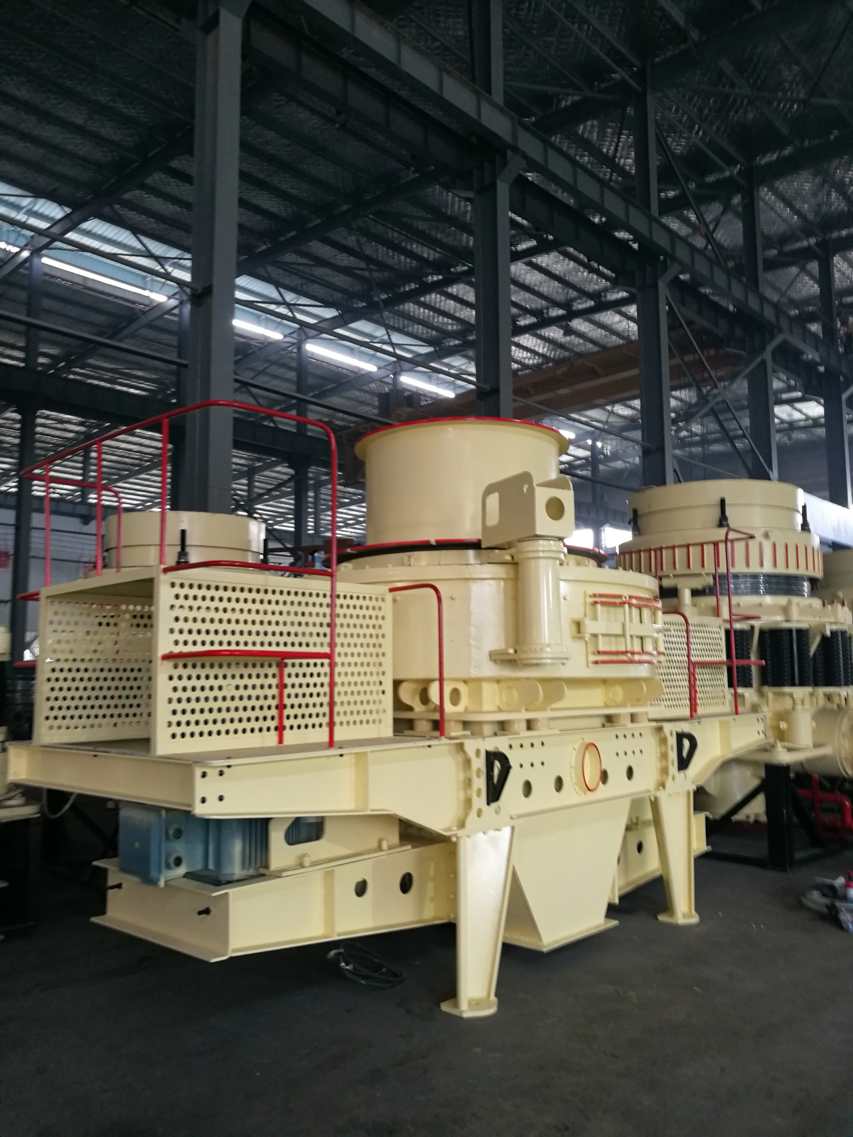 UNIQUEMAC River Basalt stone sand making with Silica screw sand washed and sand maker machine