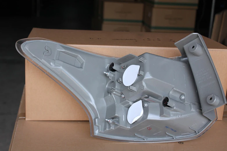 BRAKE LIGHT TAILLIGHT TAIL LAMP REAR LIGHT FOR MITSUBISHI OUTLANDER 2013