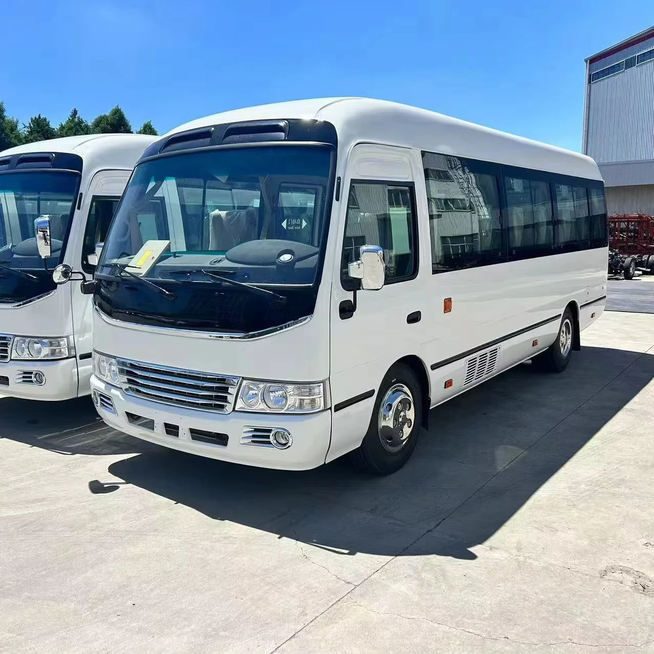 China Coaster 2.7L gasoline 27seats bus