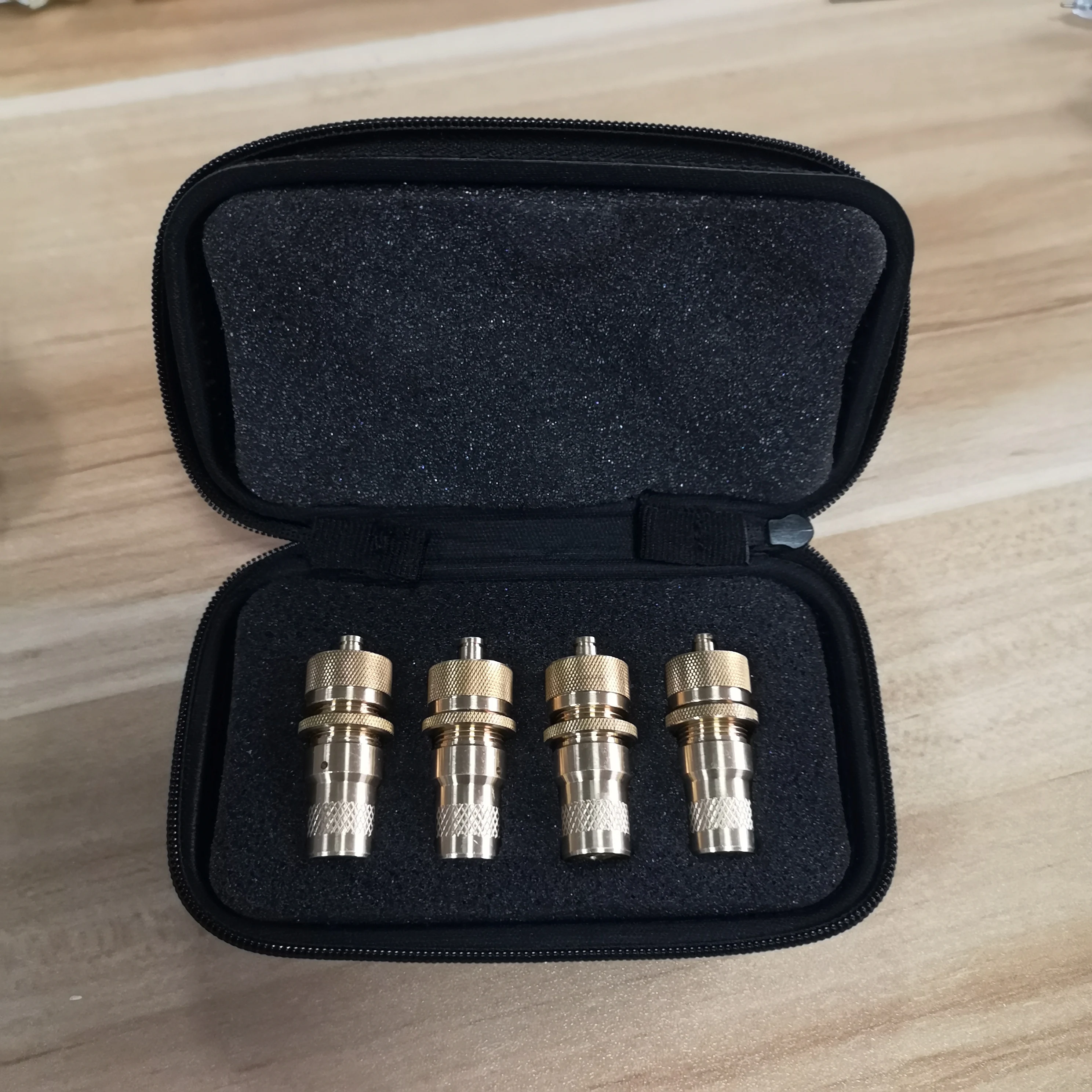 Automatic Brass Car Tire Deflators Kit 6-30 PSI Adjustable Tire Deflator Valve for Vehicles, Motorcycle, Car, Truck