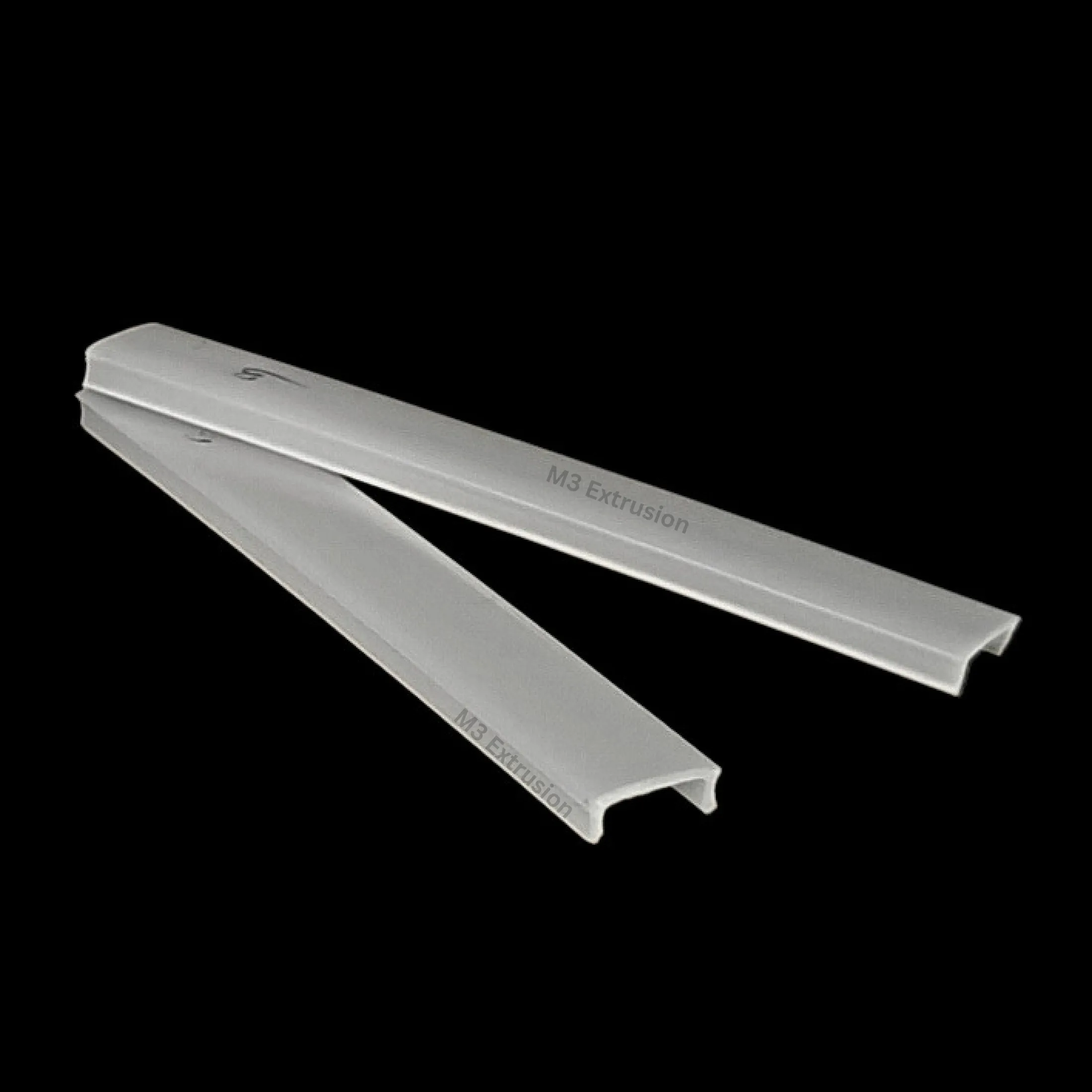15 mm Wide Custom P PC PMMA Linear Lampshade Light Diffusers in Milky White Opaque Frosted Extrusion Profile olycarbonate
